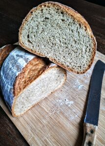 Angeschnittenes Brot